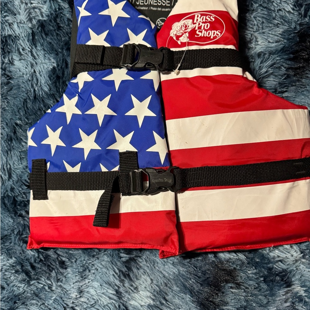Bass Pro Shops Red, White, and Blue Kids Life Vest